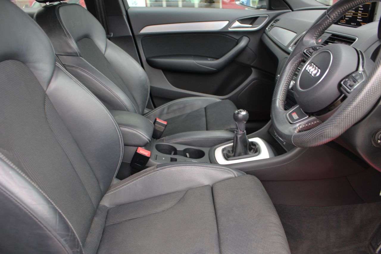 2017 AUDI Q3 2017 AUDI Q3