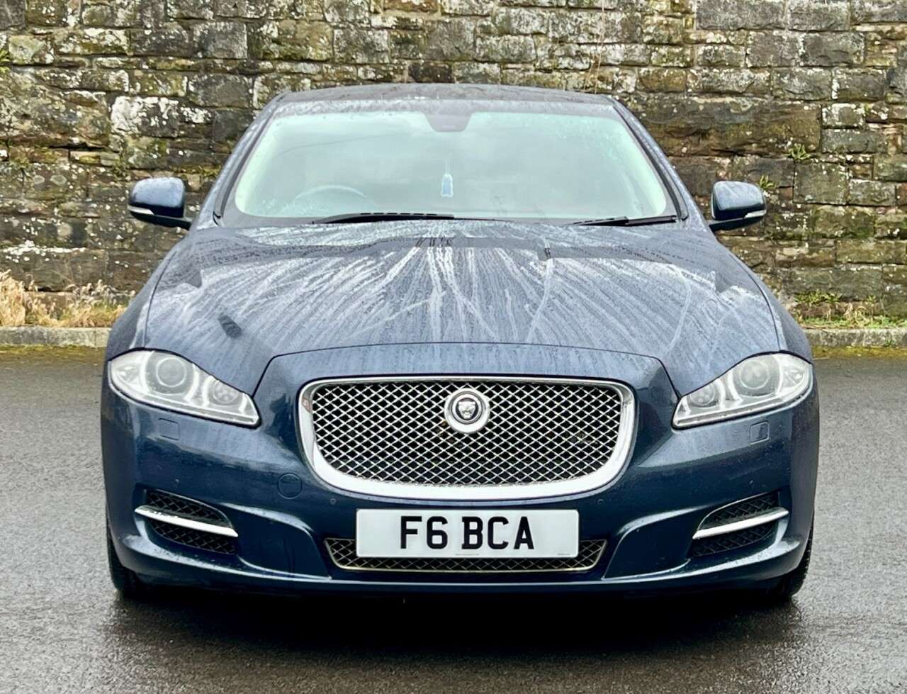 2011 JAGUAR XJ SERIES SALOON 2011 JAGUAR XJ SERIES SALOON