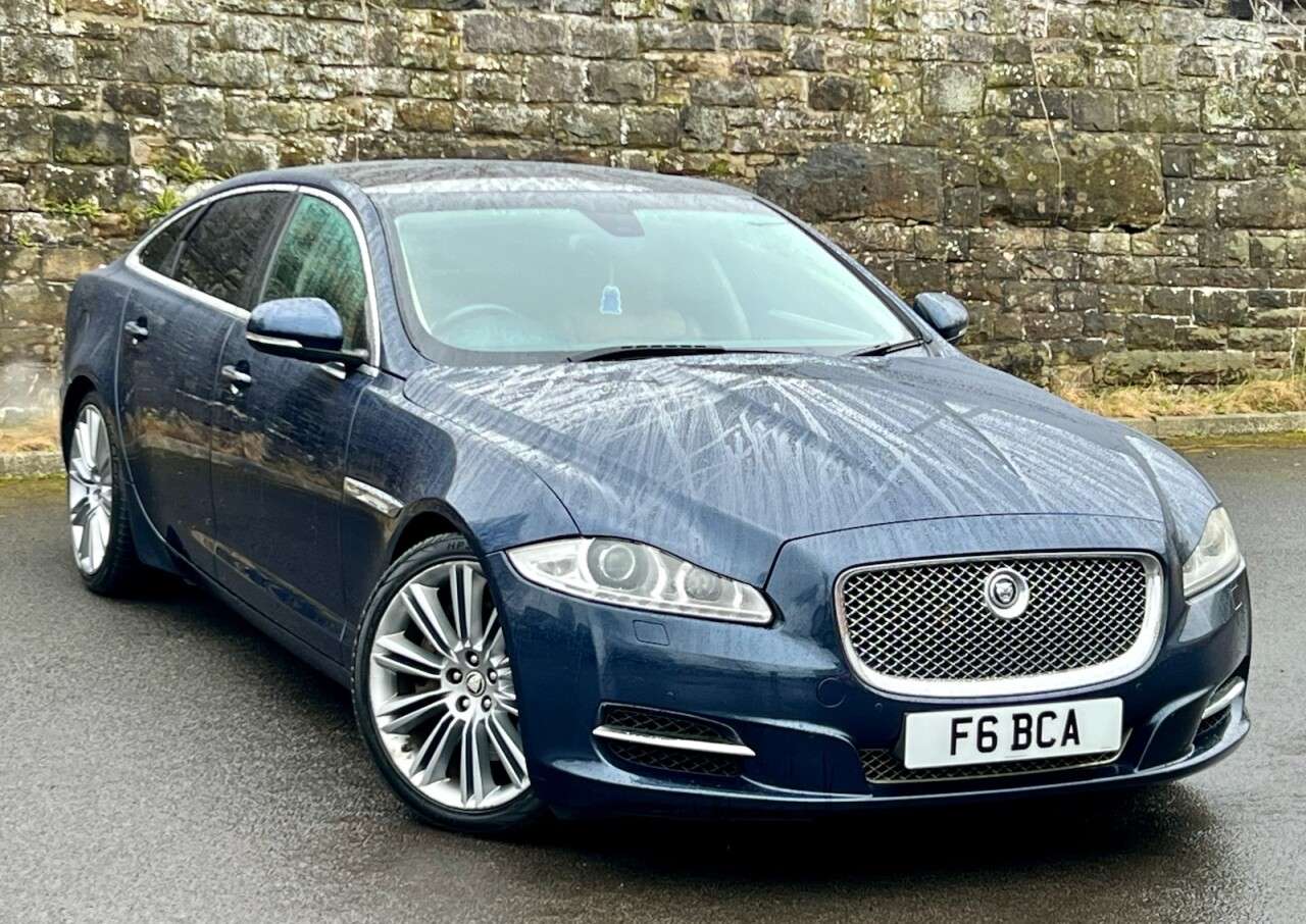 2011 JAGUAR XJ SERIES SALOON 2011 JAGUAR XJ SERIES SALOON