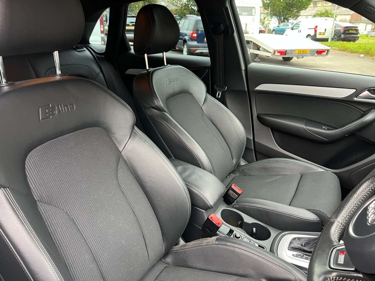 2014 AUDI Q3 2014 AUDI Q3