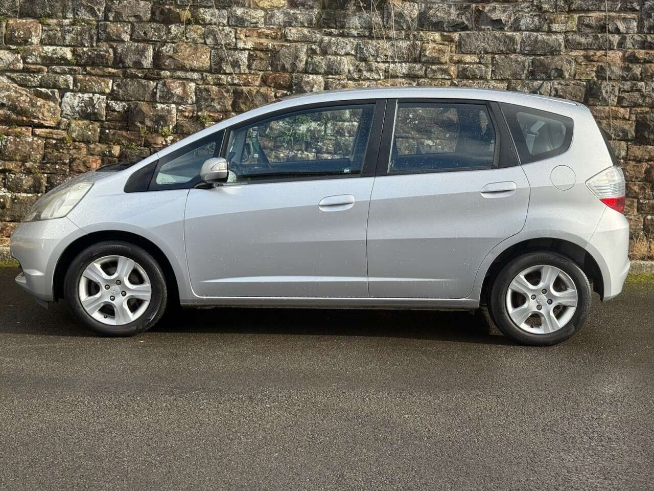 2011 HONDA JAZZ 2011 HONDA JAZZ