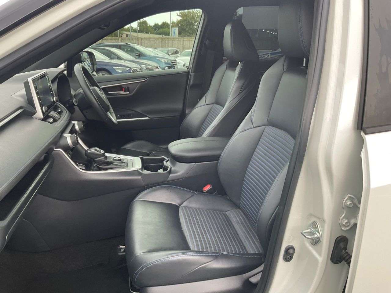 2020 TOYOTA RAV4 2020 TOYOTA RAV4