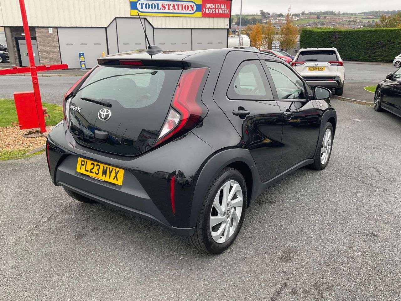 2023 TOYOTA AYGO X 2023 TOYOTA AYGO X