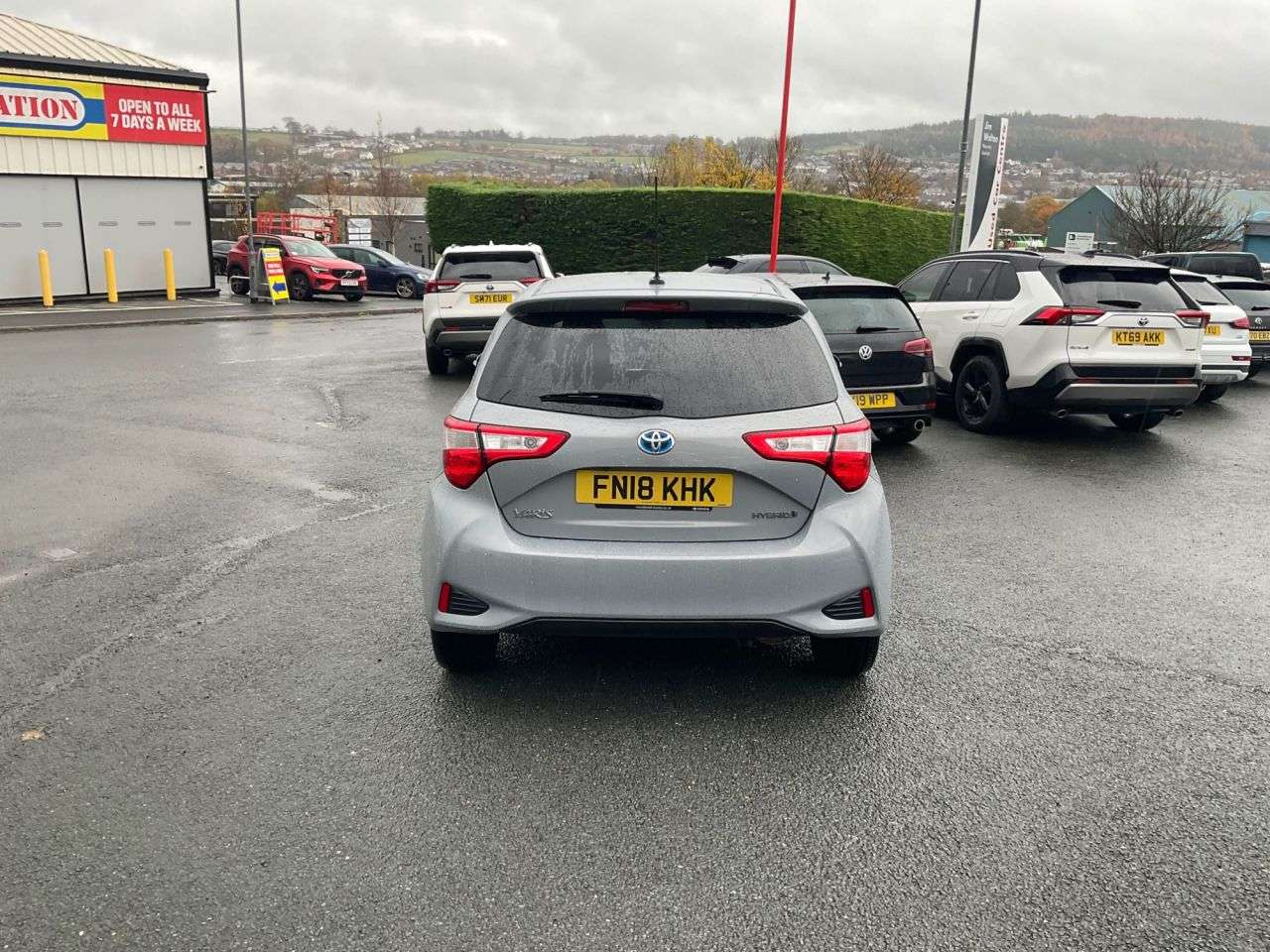 2018 TOYOTA YARIS 2018 TOYOTA YARIS