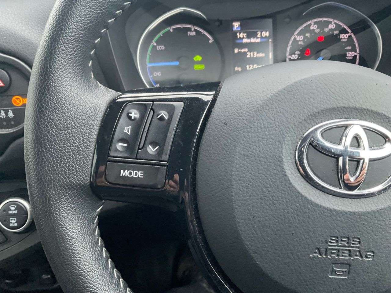 2018 TOYOTA YARIS 2018 TOYOTA YARIS