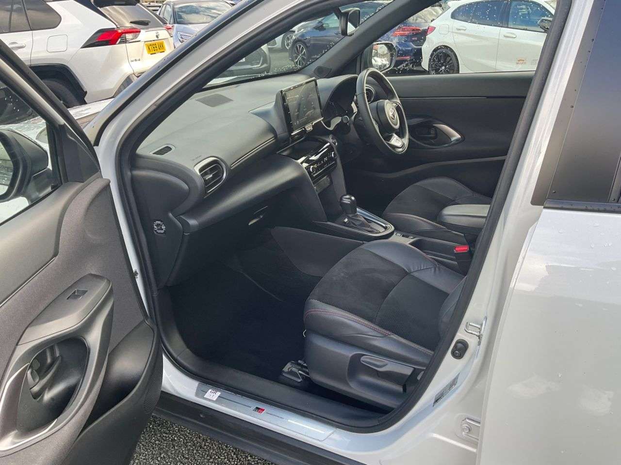 2023 TOYOTA YARIS CROSS 2023 TOYOTA YARIS CROSS