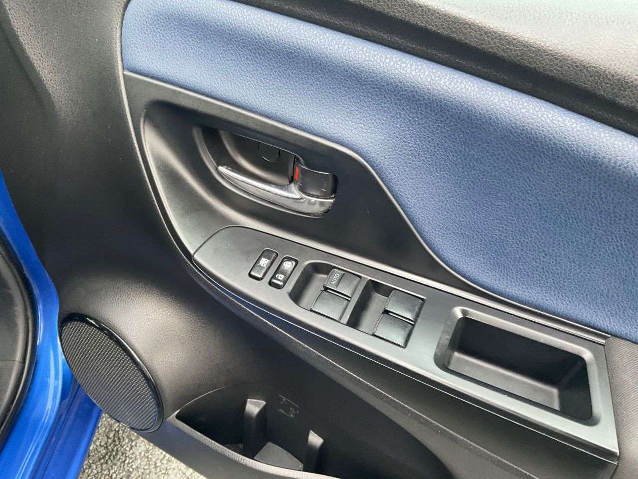 2017 TOYOTA YARIS 2017 TOYOTA YARIS