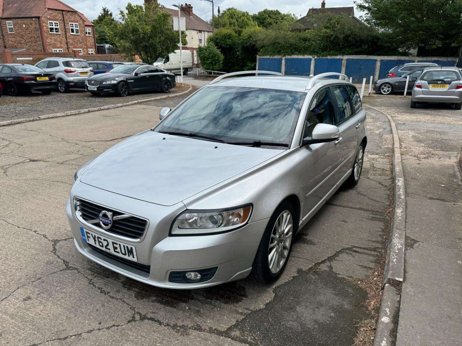 2012 VOLVO V50 2012 VOLVO V50