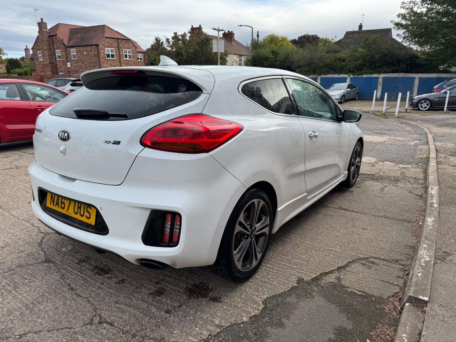 2018 KIA PROCEED 2018 KIA PROCEED