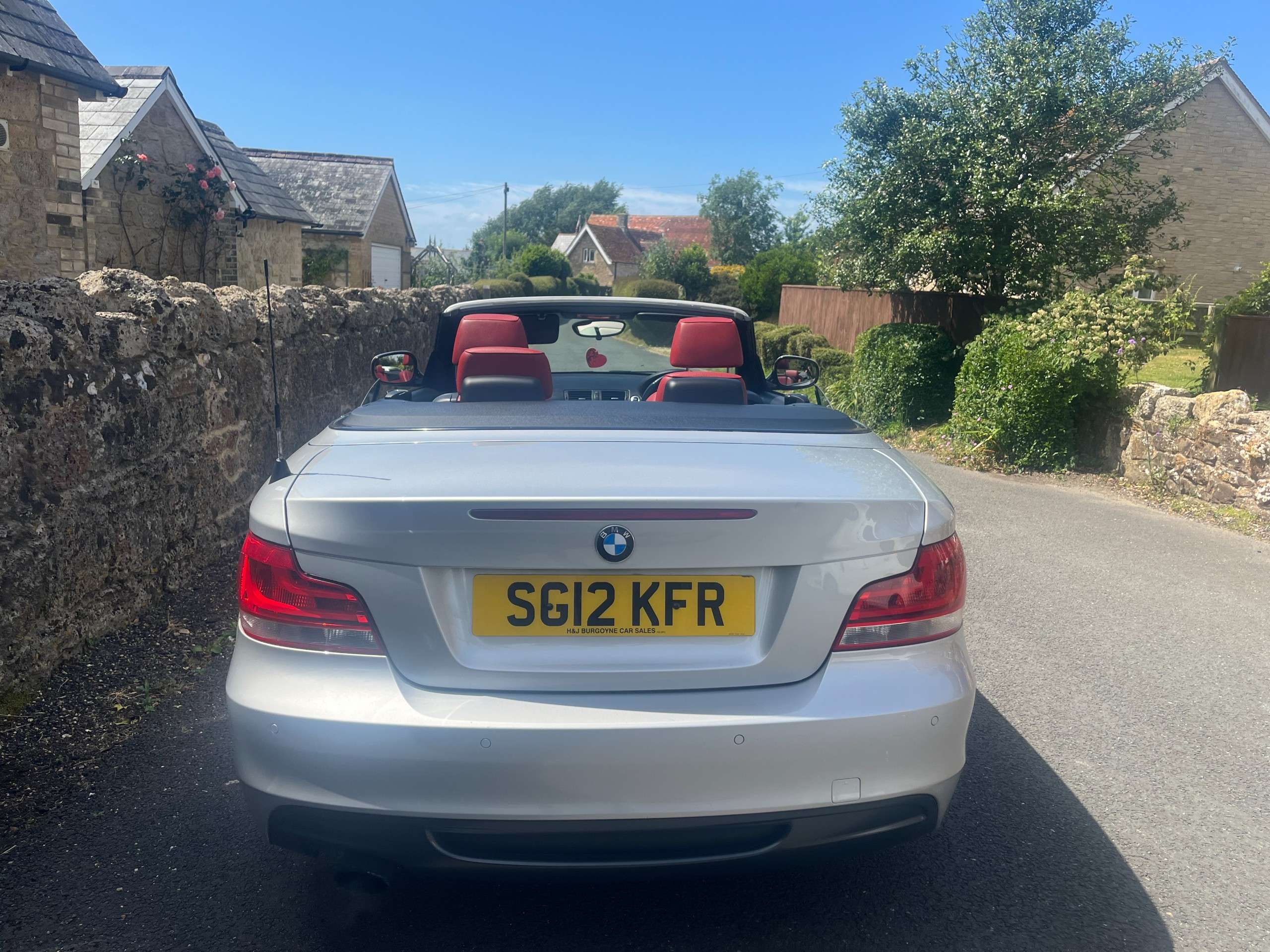 2012 BMW 1 SERIES 2012 BMW 1 SERIES