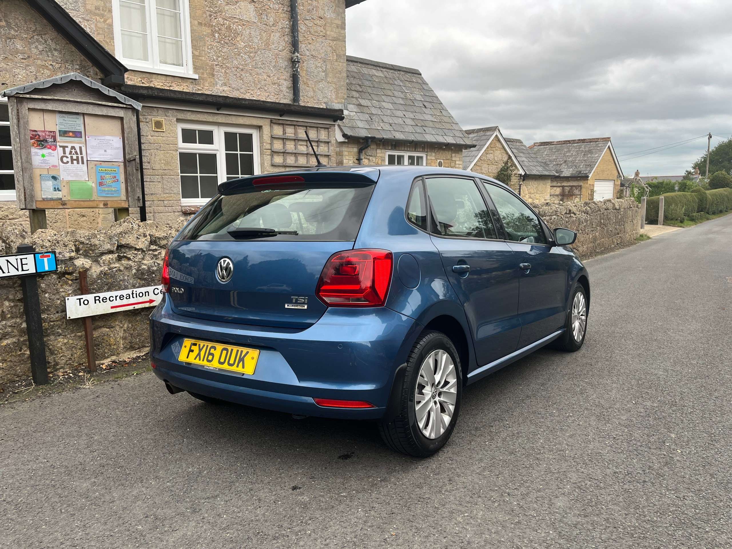 2016 VOLKSWAGEN POLO 2016 VOLKSWAGEN POLO