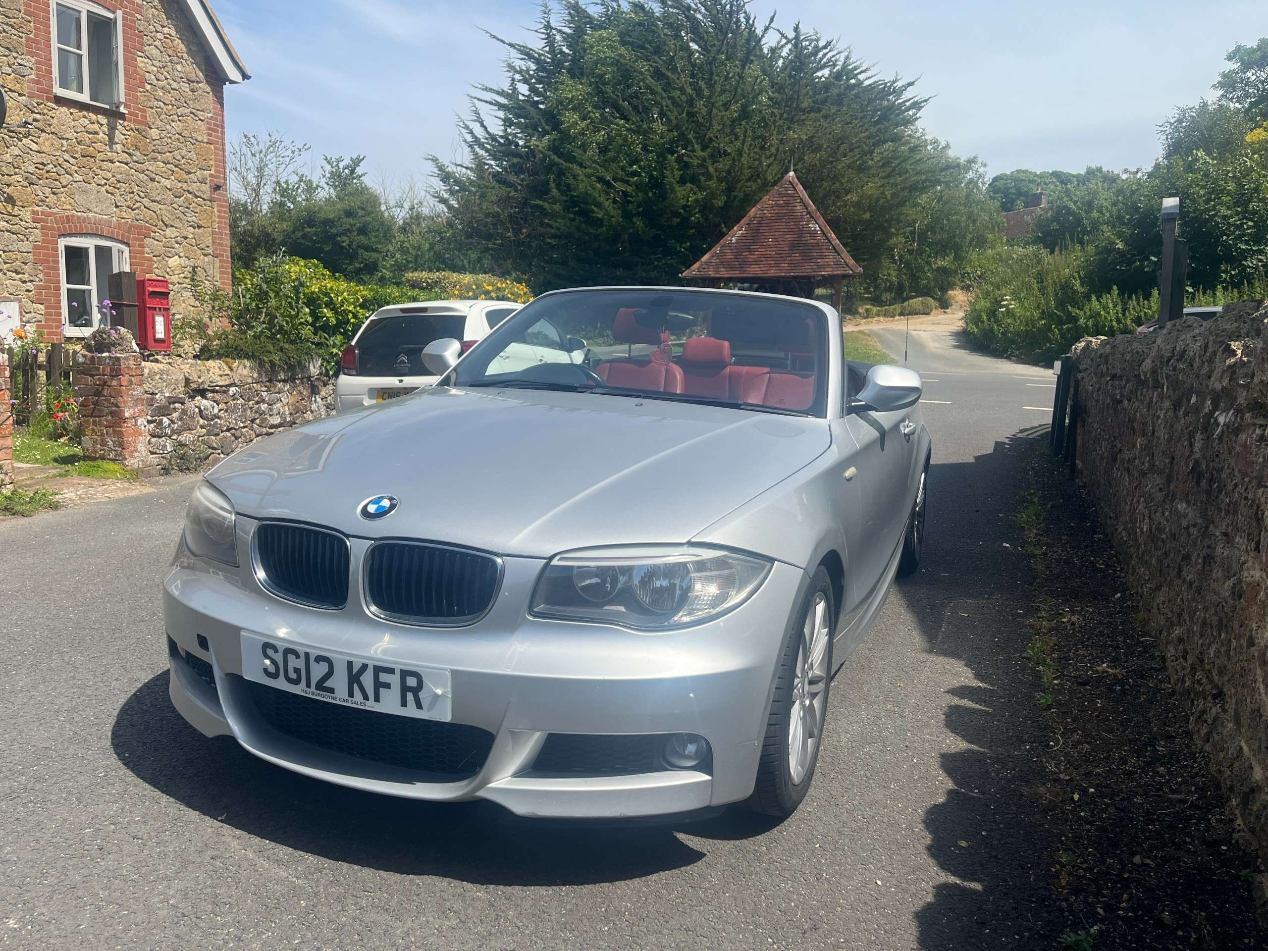 2012 BMW 1 SERIES 2012 BMW 1 SERIES