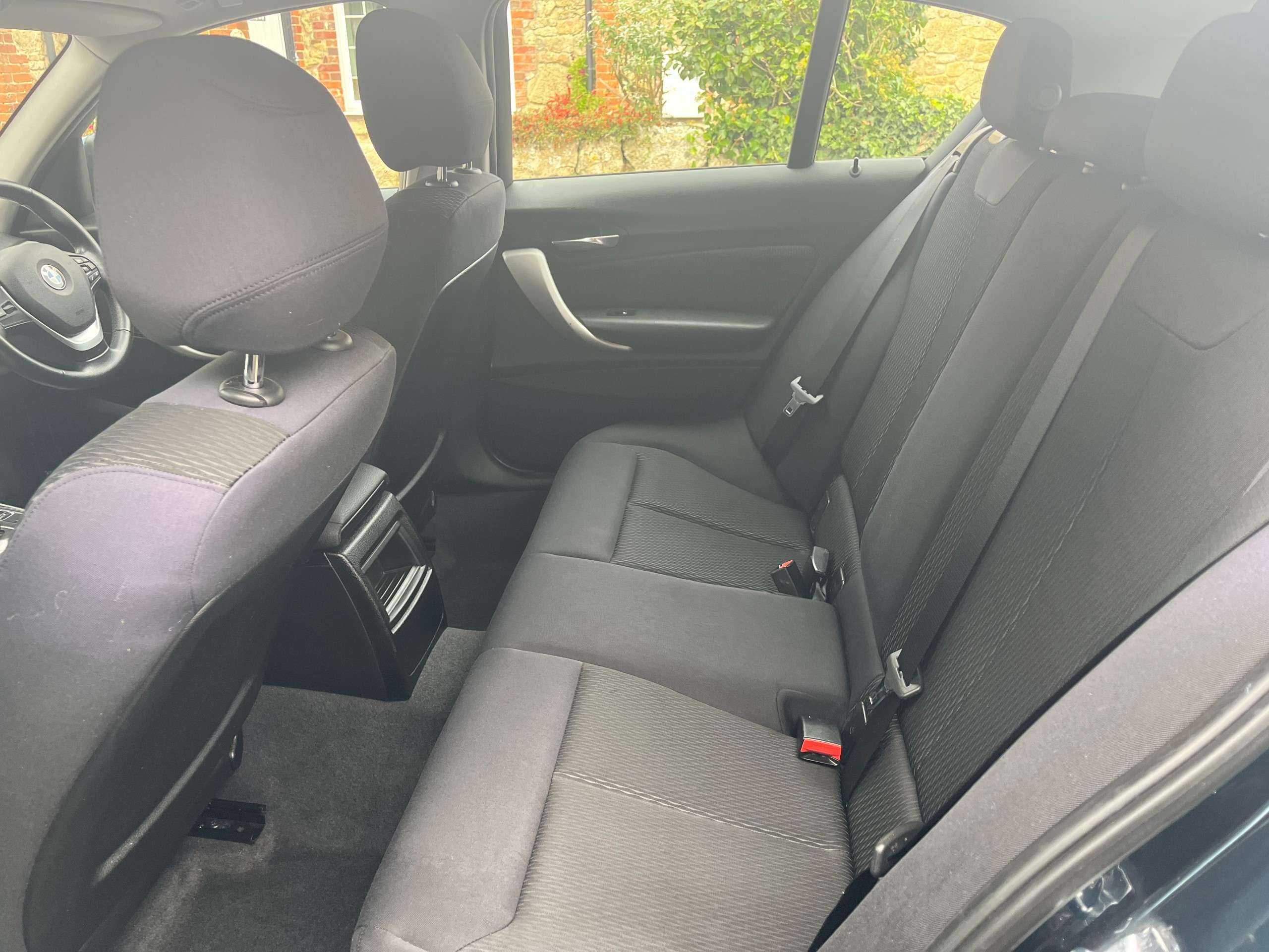 2012 BMW 1 SERIES 2012 BMW 1 SERIES