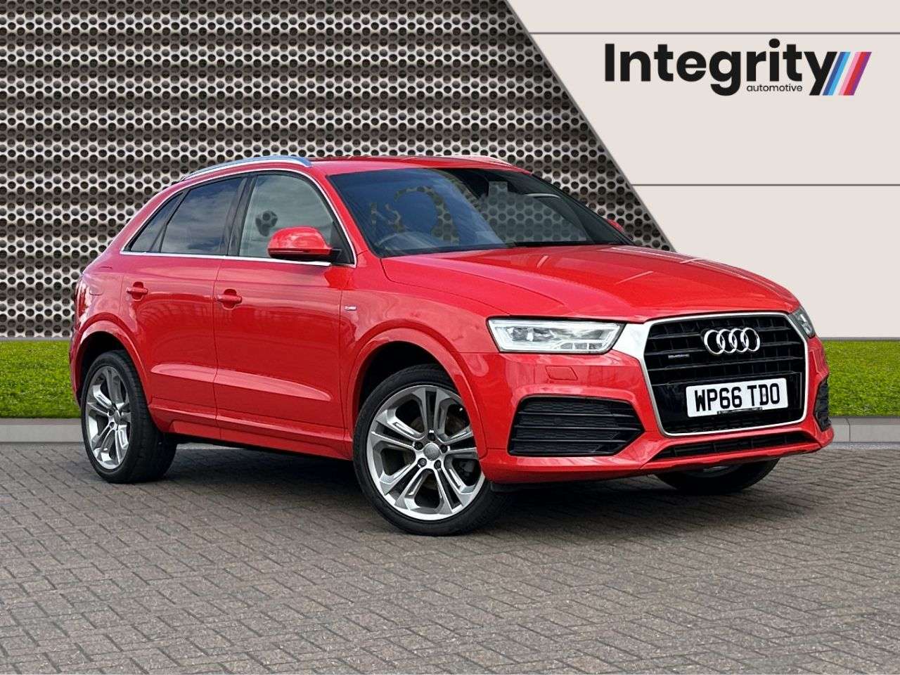 2016 AUDI Q3 2016 AUDI Q3