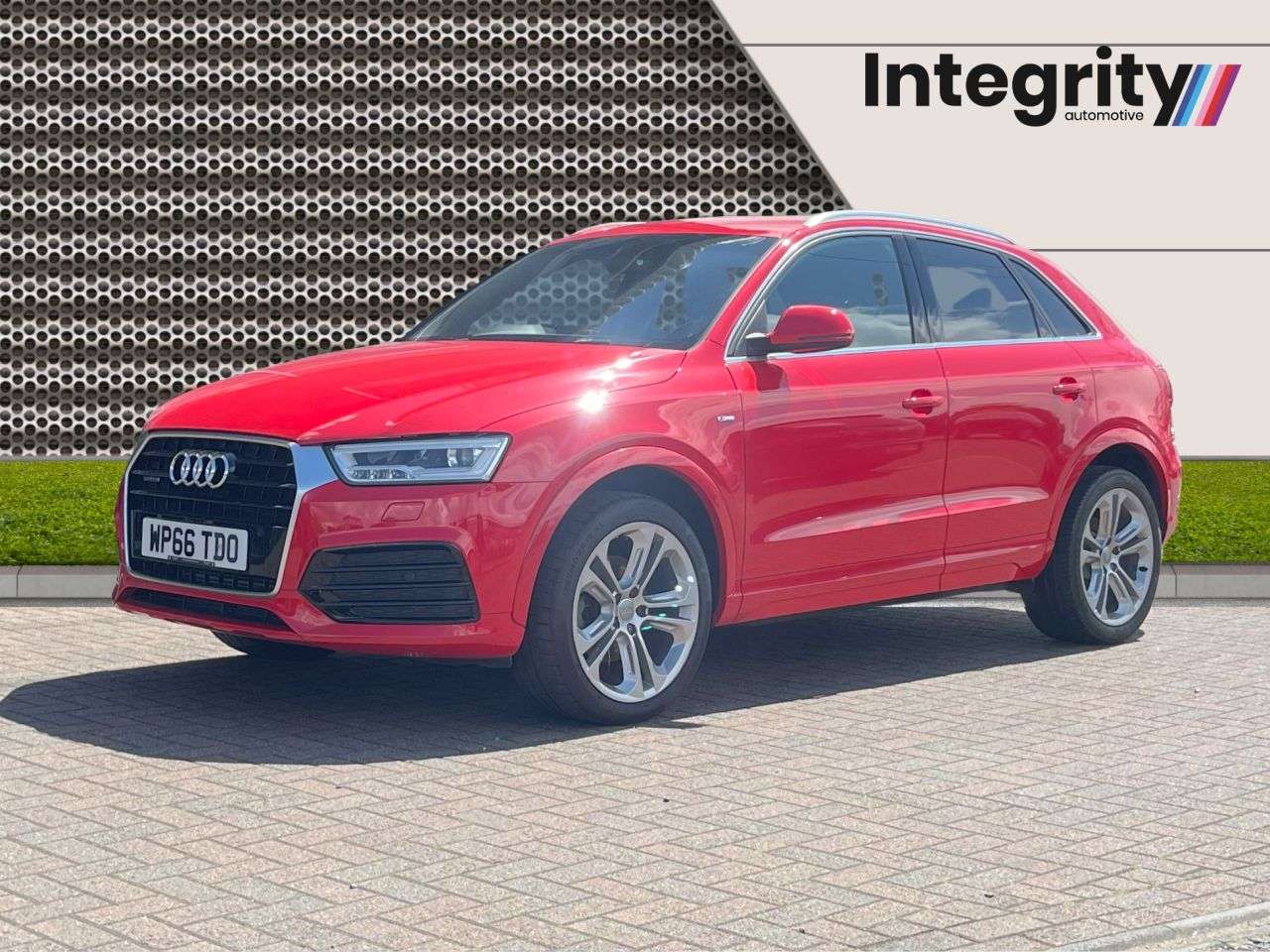 2016 AUDI Q3 2016 AUDI Q3