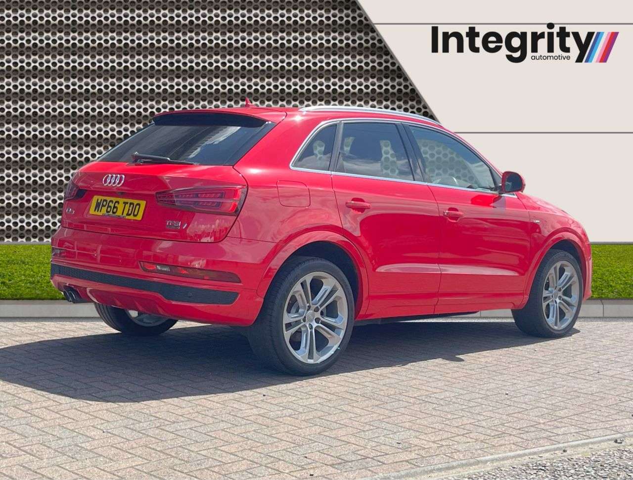 2016 AUDI Q3 2016 AUDI Q3