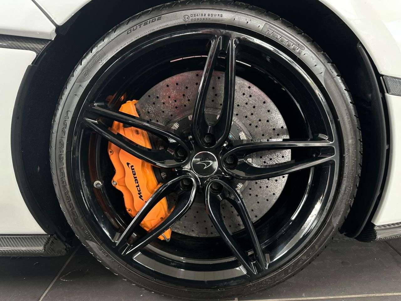 null MCLAREN 570S null MCLAREN 570S