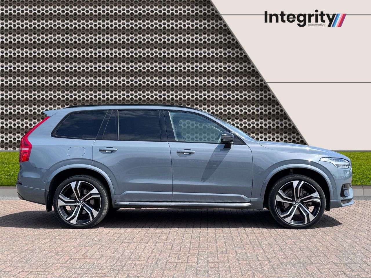 2023 VOLVO XC90 2023 VOLVO XC90