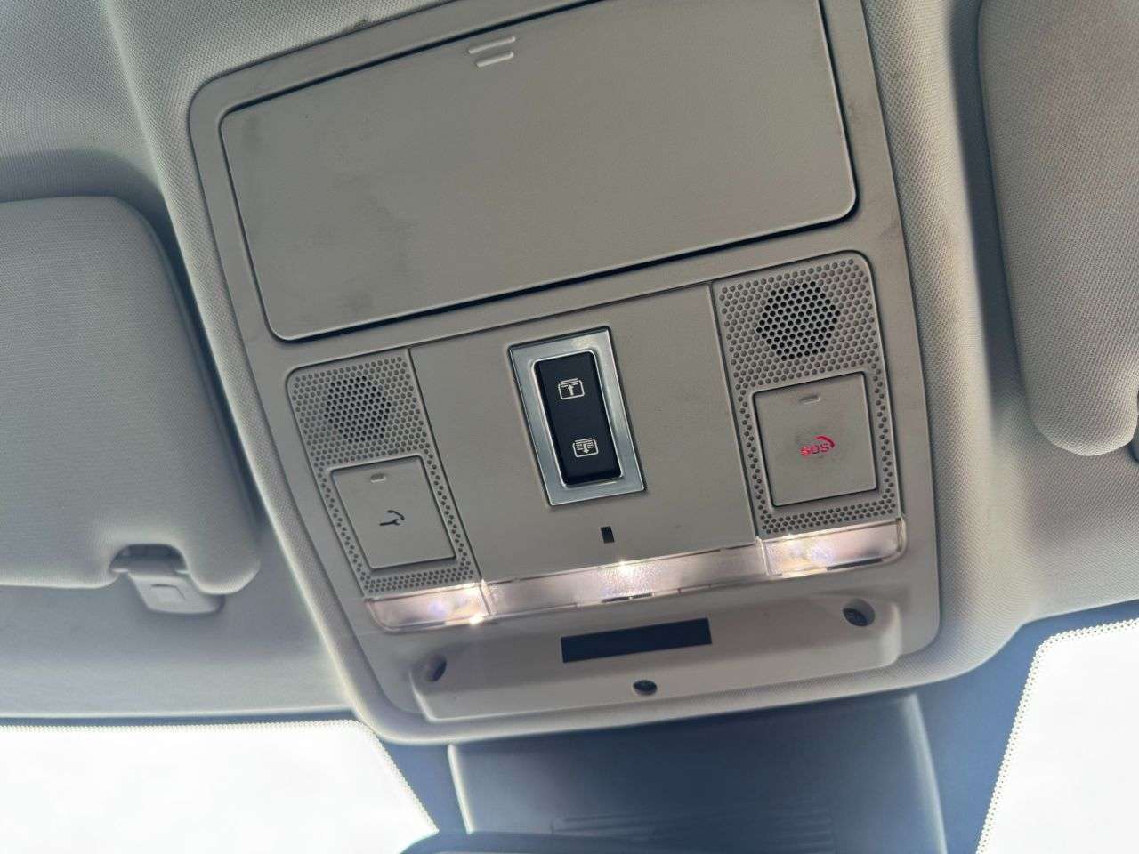 2018 LAND ROVER RANGE ROVER EVOQUE 2018 LAND ROVER RANGE ROVER EVOQUE