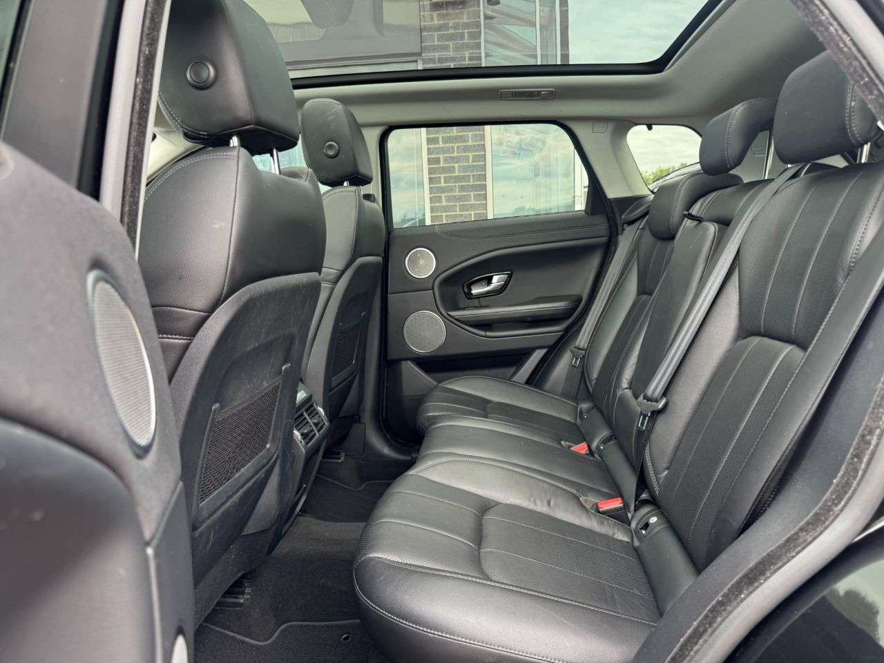 2018 LAND ROVER RANGE ROVER EVOQUE 2018 LAND ROVER RANGE ROVER EVOQUE