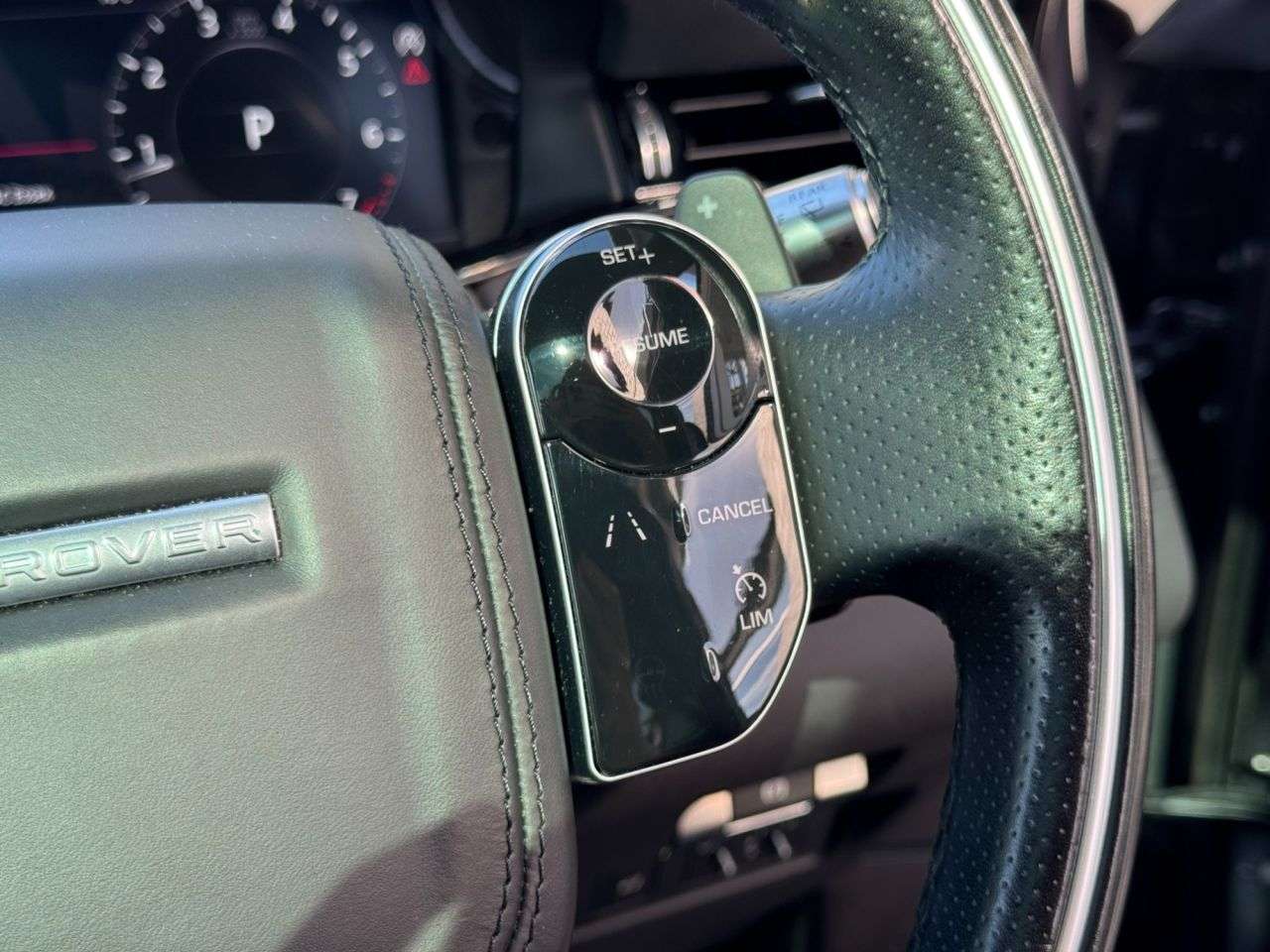 2019 LAND ROVER RANGE ROVER EVOQUE 2019 LAND ROVER RANGE ROVER EVOQUE