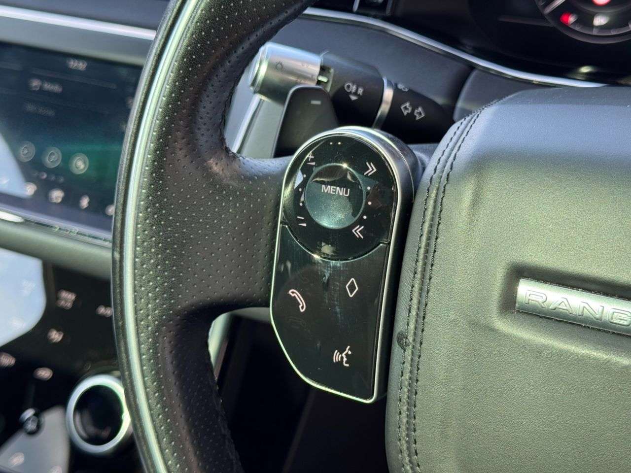 2019 LAND ROVER RANGE ROVER EVOQUE 2019 LAND ROVER RANGE ROVER EVOQUE