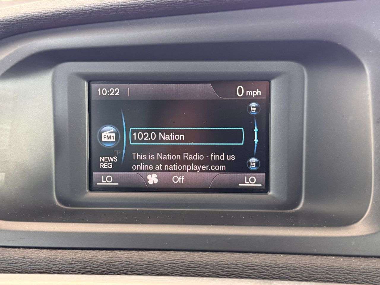 2014 VOLVO V40 2014 VOLVO V40