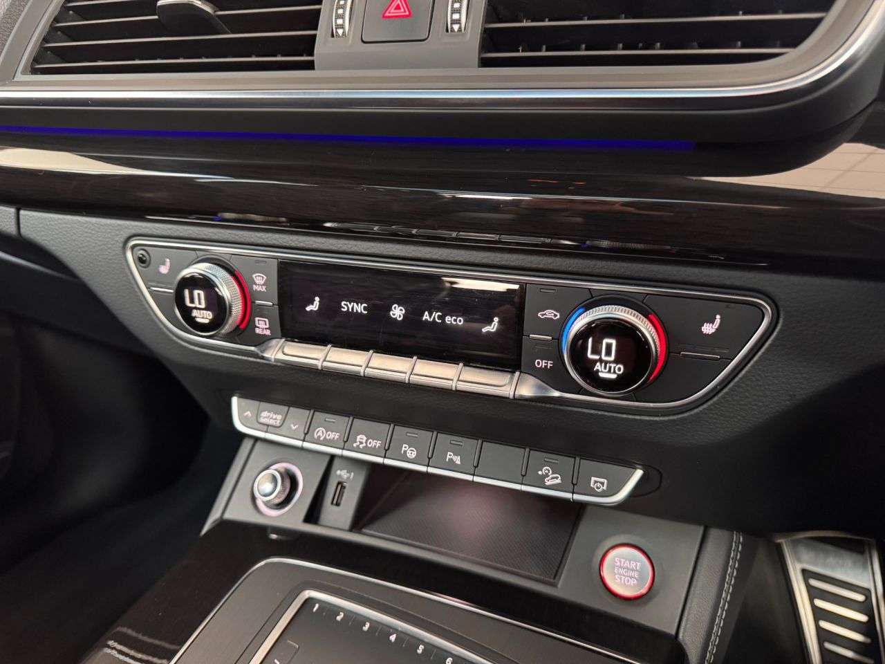 2020 AUDI SQ5 2020 AUDI SQ5
