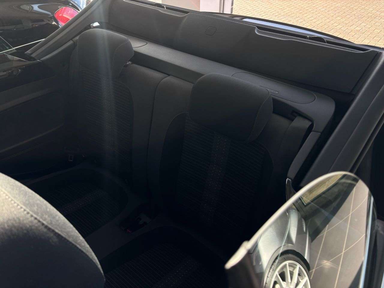 2015 VOLKSWAGEN BEETLE 2015 VOLKSWAGEN BEETLE