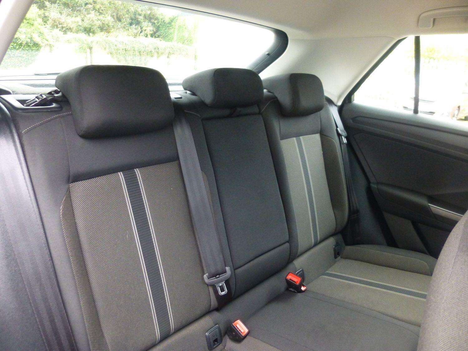 2020 VOLKSWAGEN T-ROC 2020 VOLKSWAGEN T-ROC