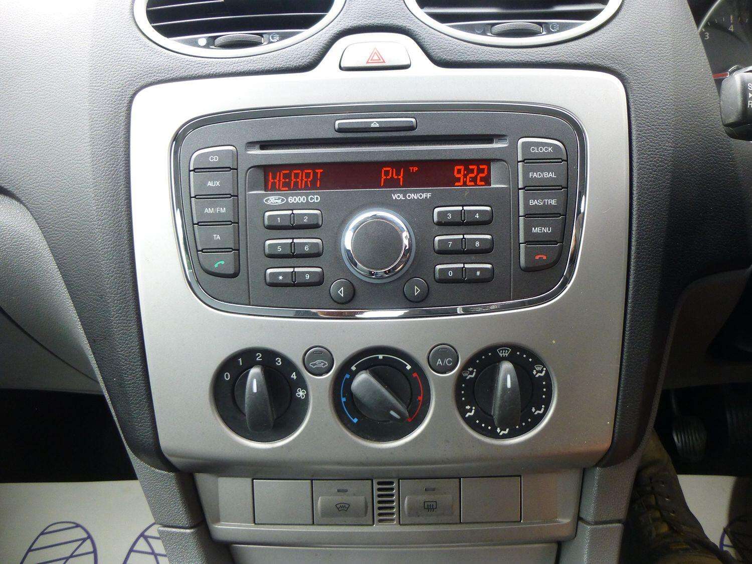 2010 FORD FOCUS 2010 FORD FOCUS