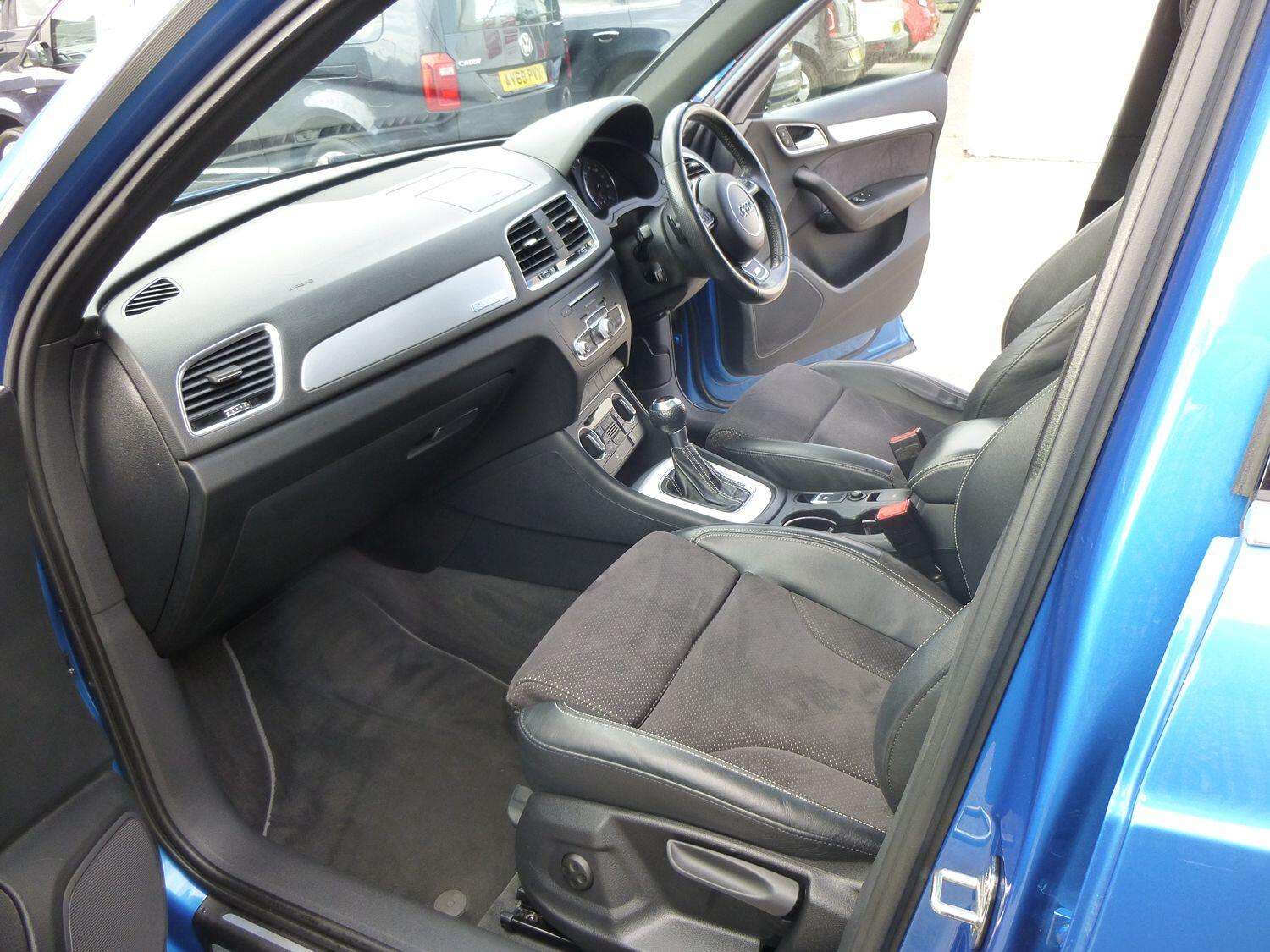 2016 AUDI Q3 2016 AUDI Q3