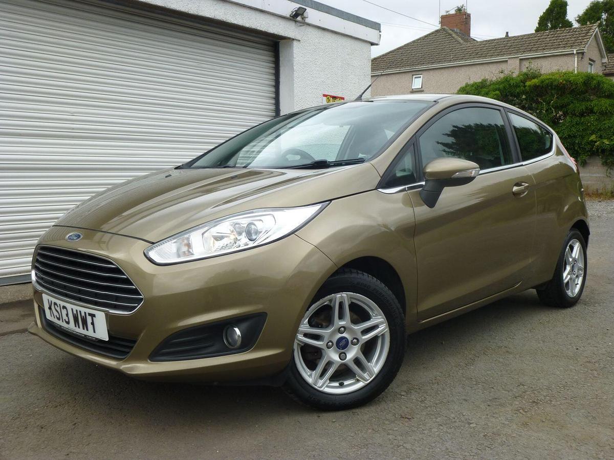 Check out this Ford Fiesta 2013 Petrol Manual
