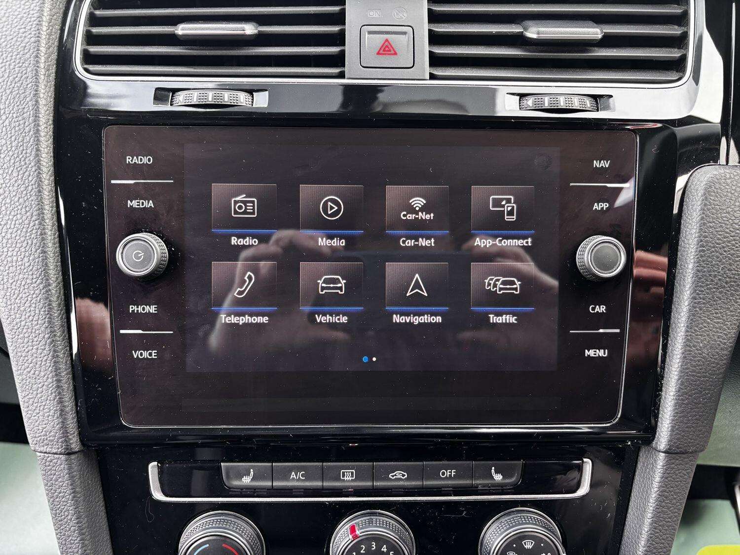 2018 VOLKSWAGEN GOLF 2018 VOLKSWAGEN GOLF