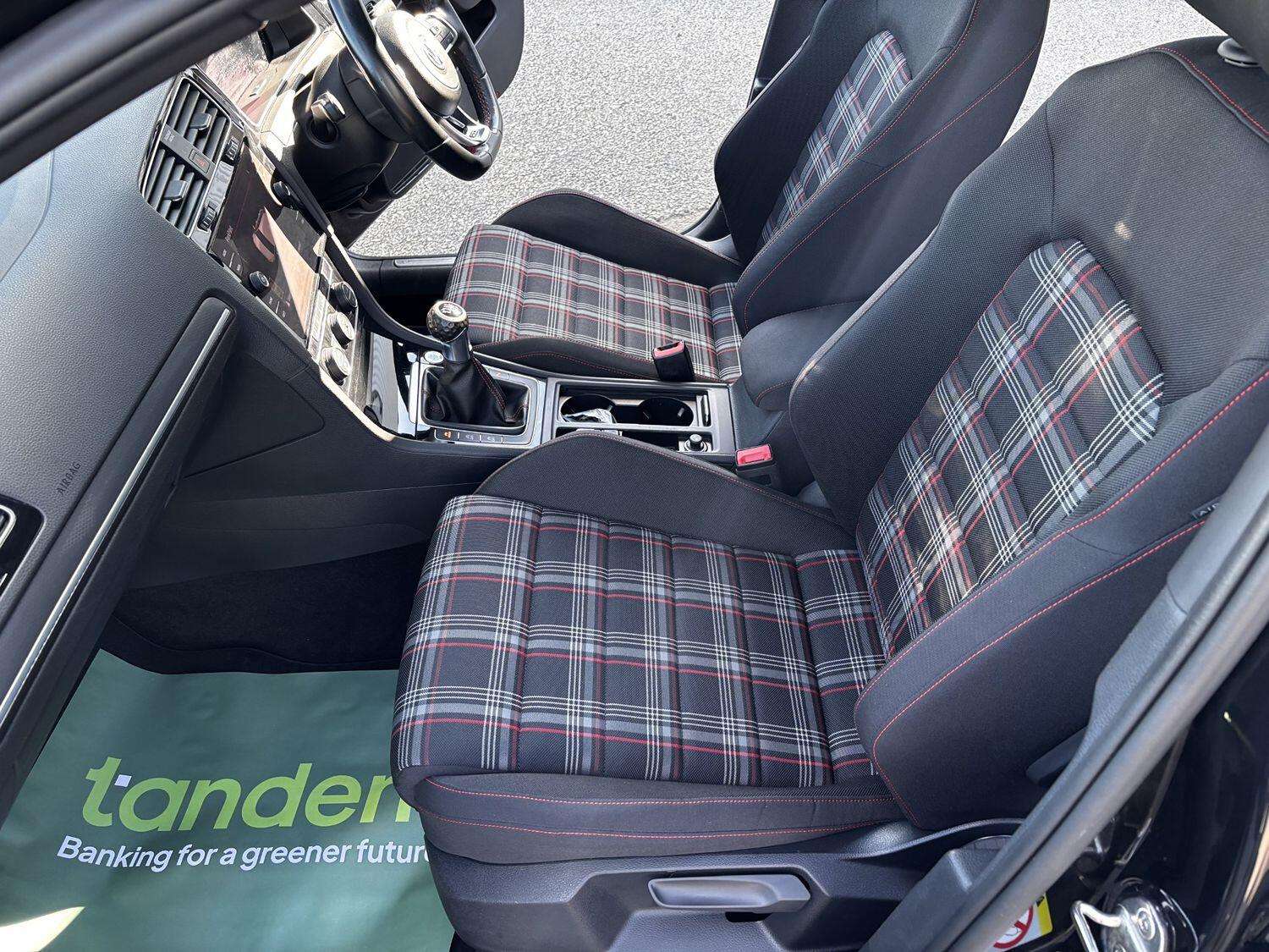 2019 VOLKSWAGEN GOLF 2019 VOLKSWAGEN GOLF