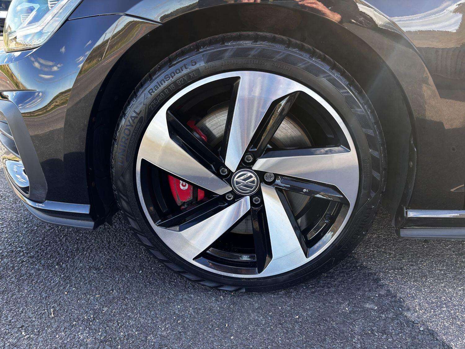 2019 VOLKSWAGEN GOLF 2019 VOLKSWAGEN GOLF