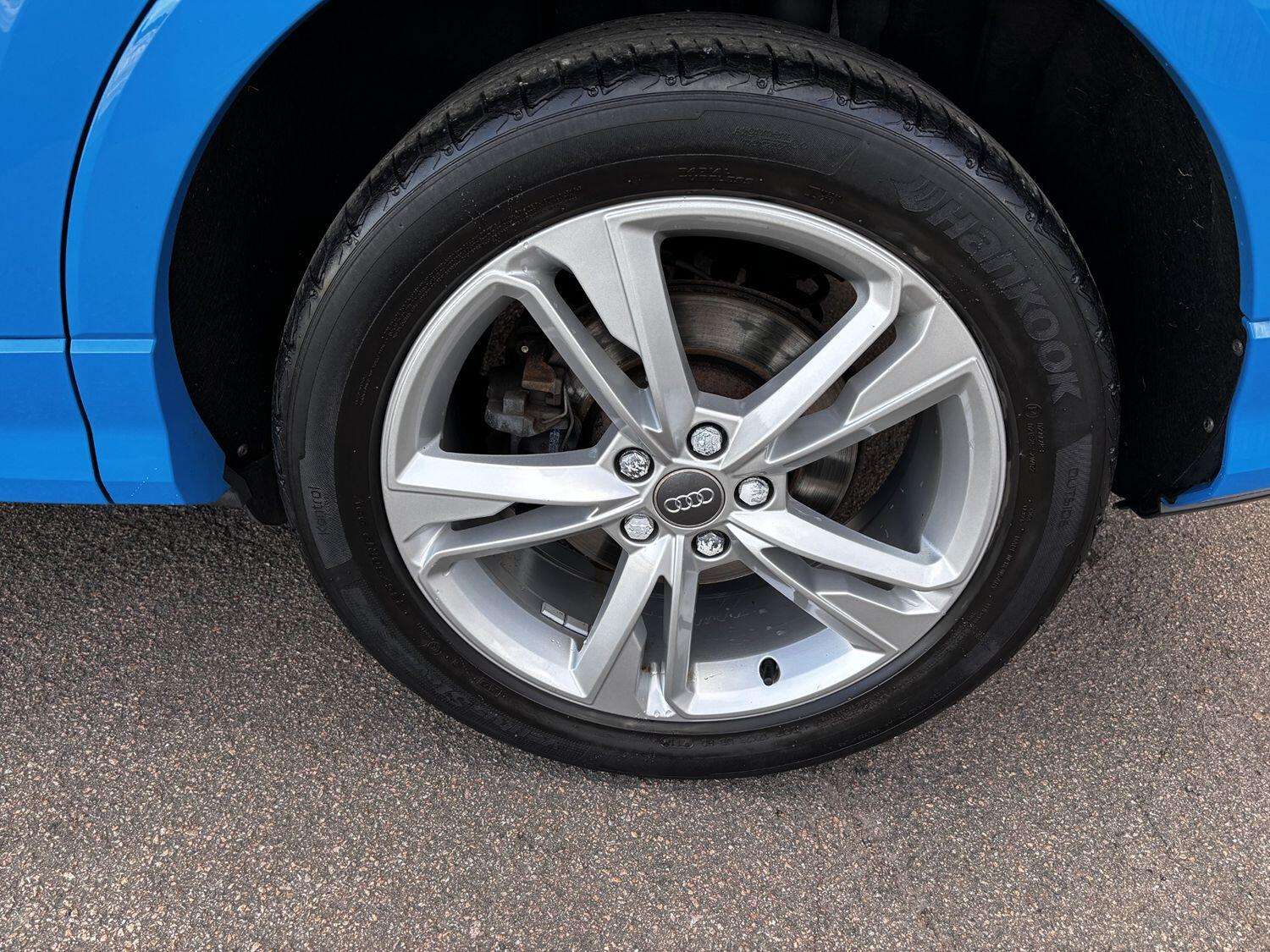 2019 AUDI Q3 2019 AUDI Q3