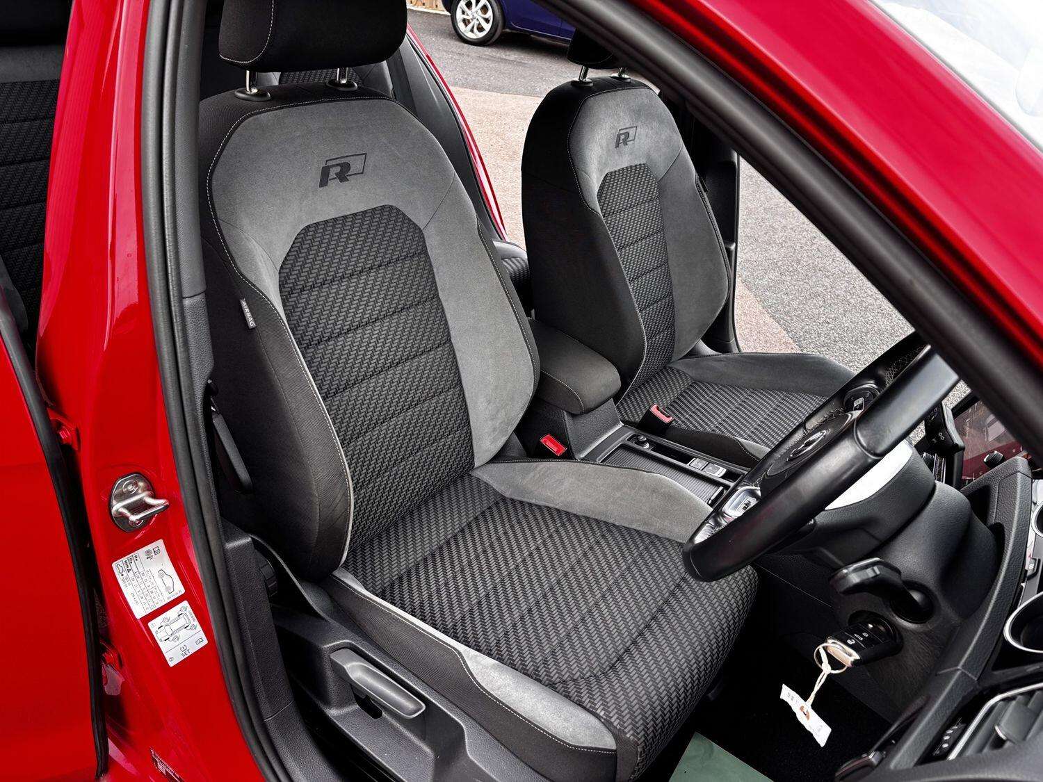 2018 VOLKSWAGEN GOLF 2018 VOLKSWAGEN GOLF