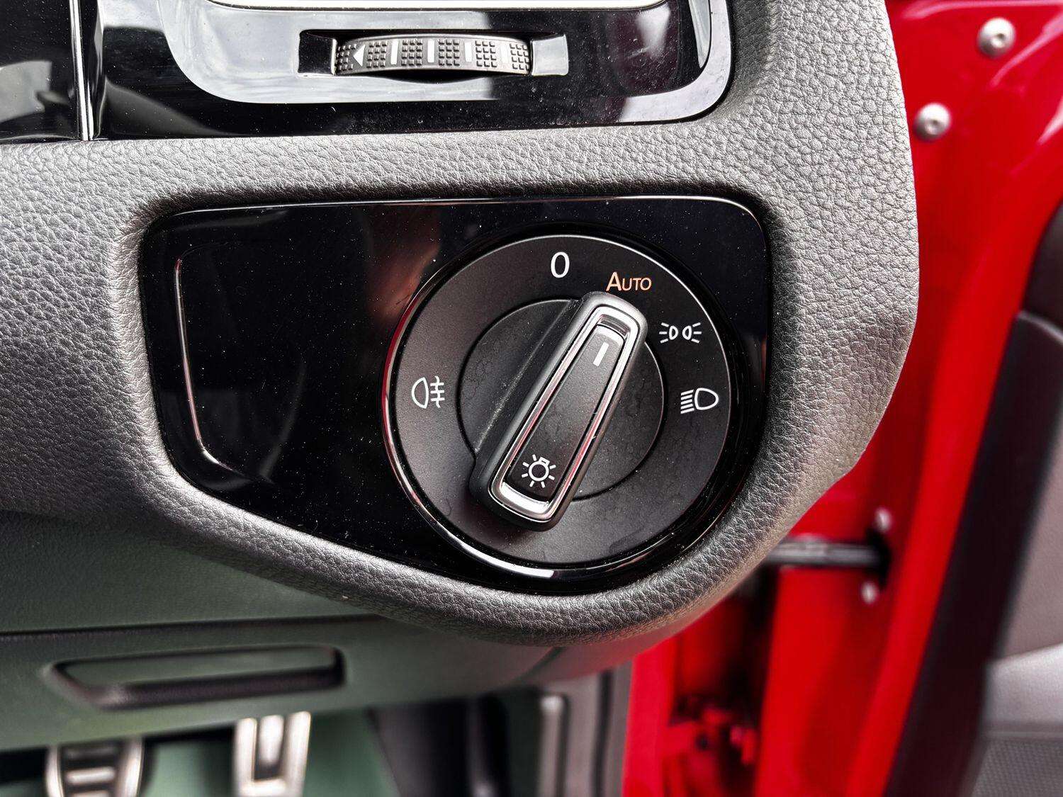 2018 VOLKSWAGEN GOLF 2018 VOLKSWAGEN GOLF