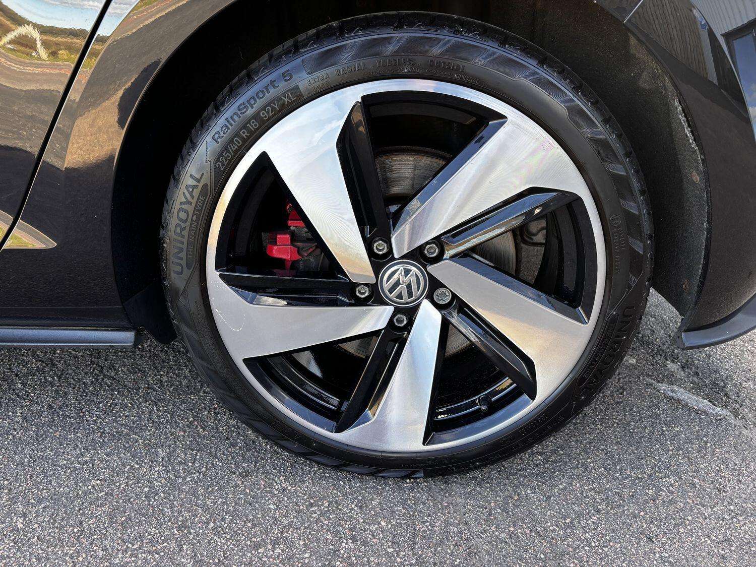 2019 VOLKSWAGEN GOLF 2019 VOLKSWAGEN GOLF