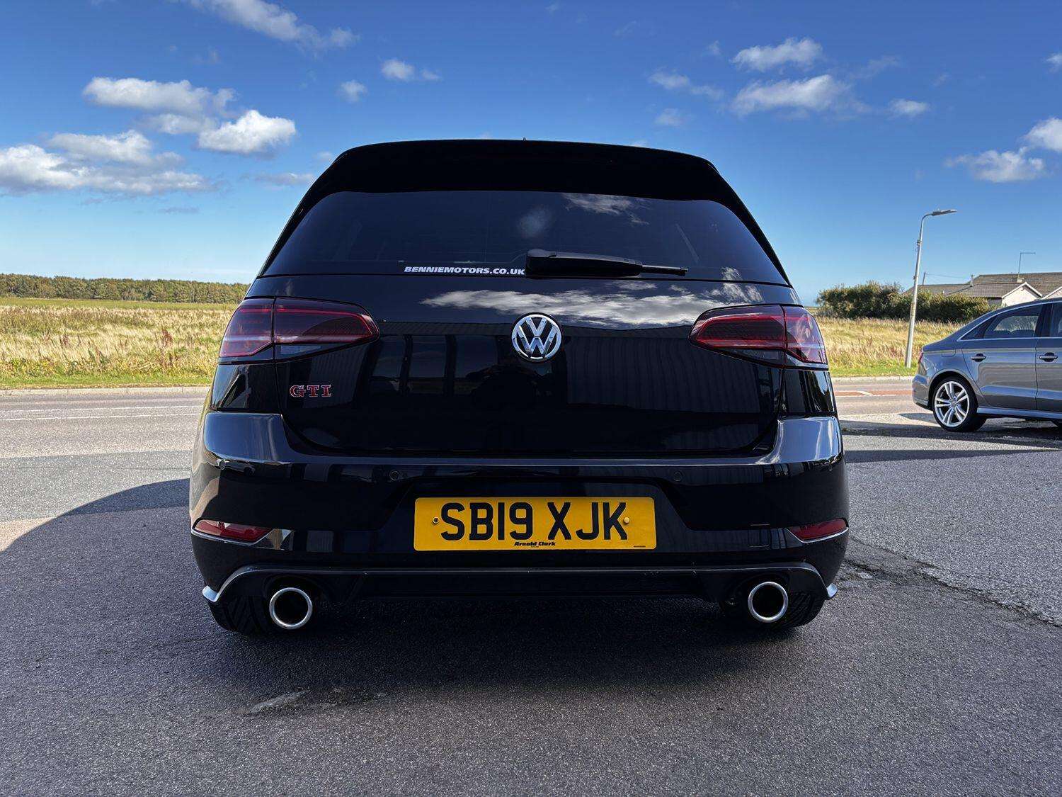 2019 VOLKSWAGEN GOLF 2019 VOLKSWAGEN GOLF