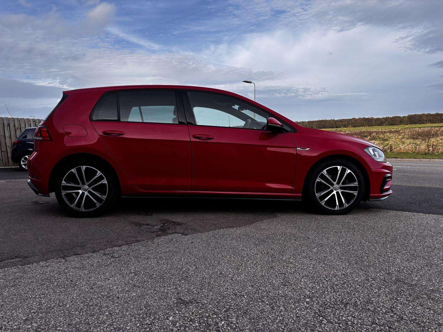 2018 VOLKSWAGEN GOLF 2018 VOLKSWAGEN GOLF