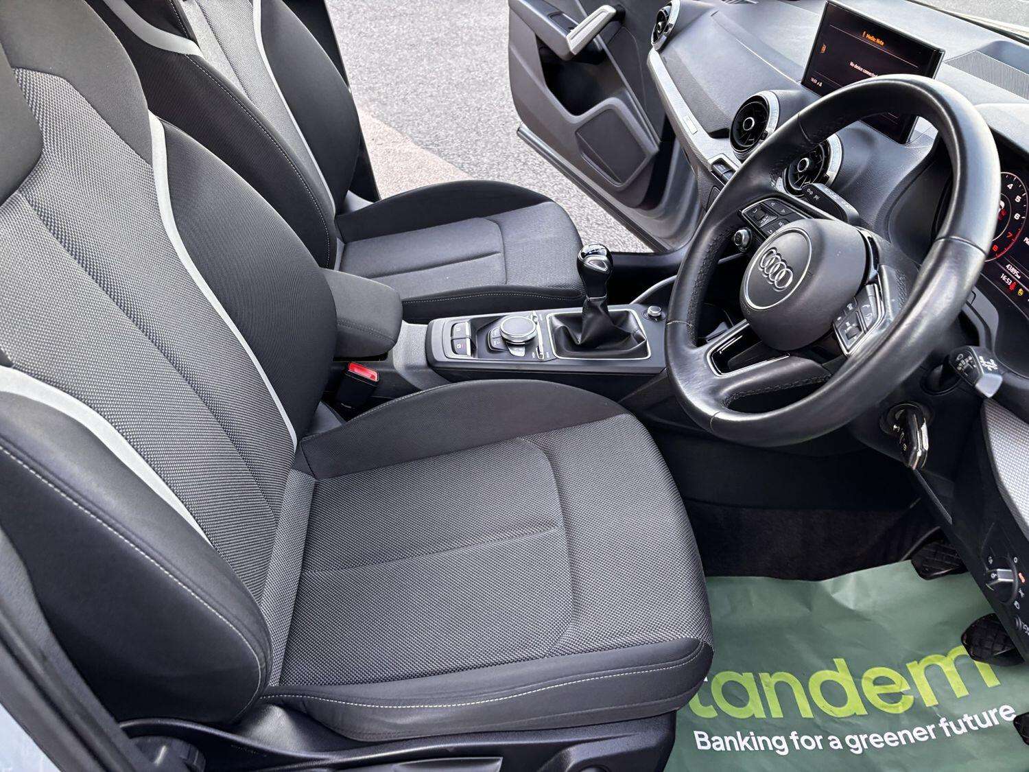 2021 AUDI Q2 2021 AUDI Q2