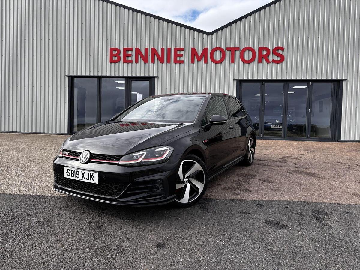 Check out this Volkswagen Golf 2019 Petrol Manual