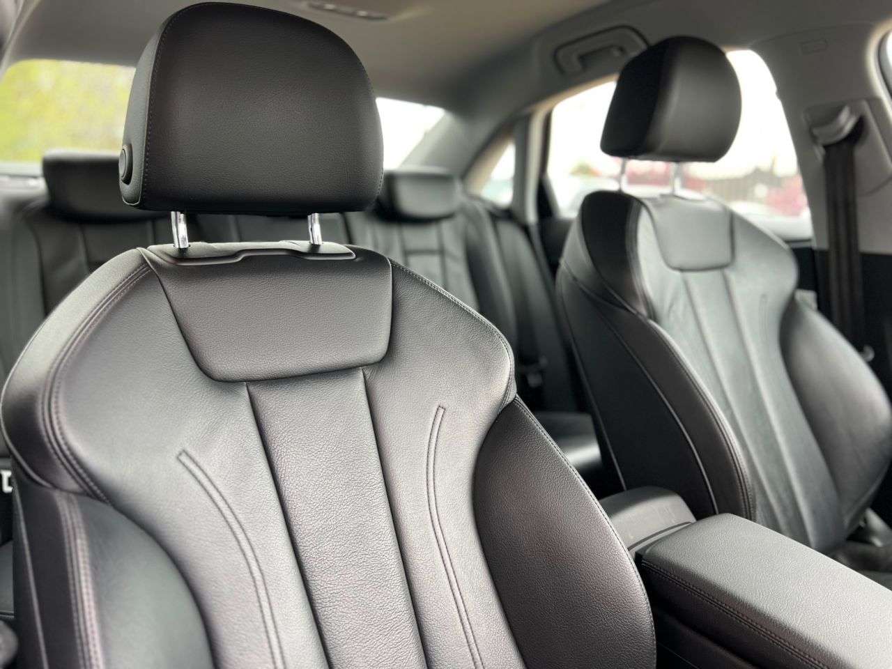 2018 AUDI A4 2018 AUDI A4