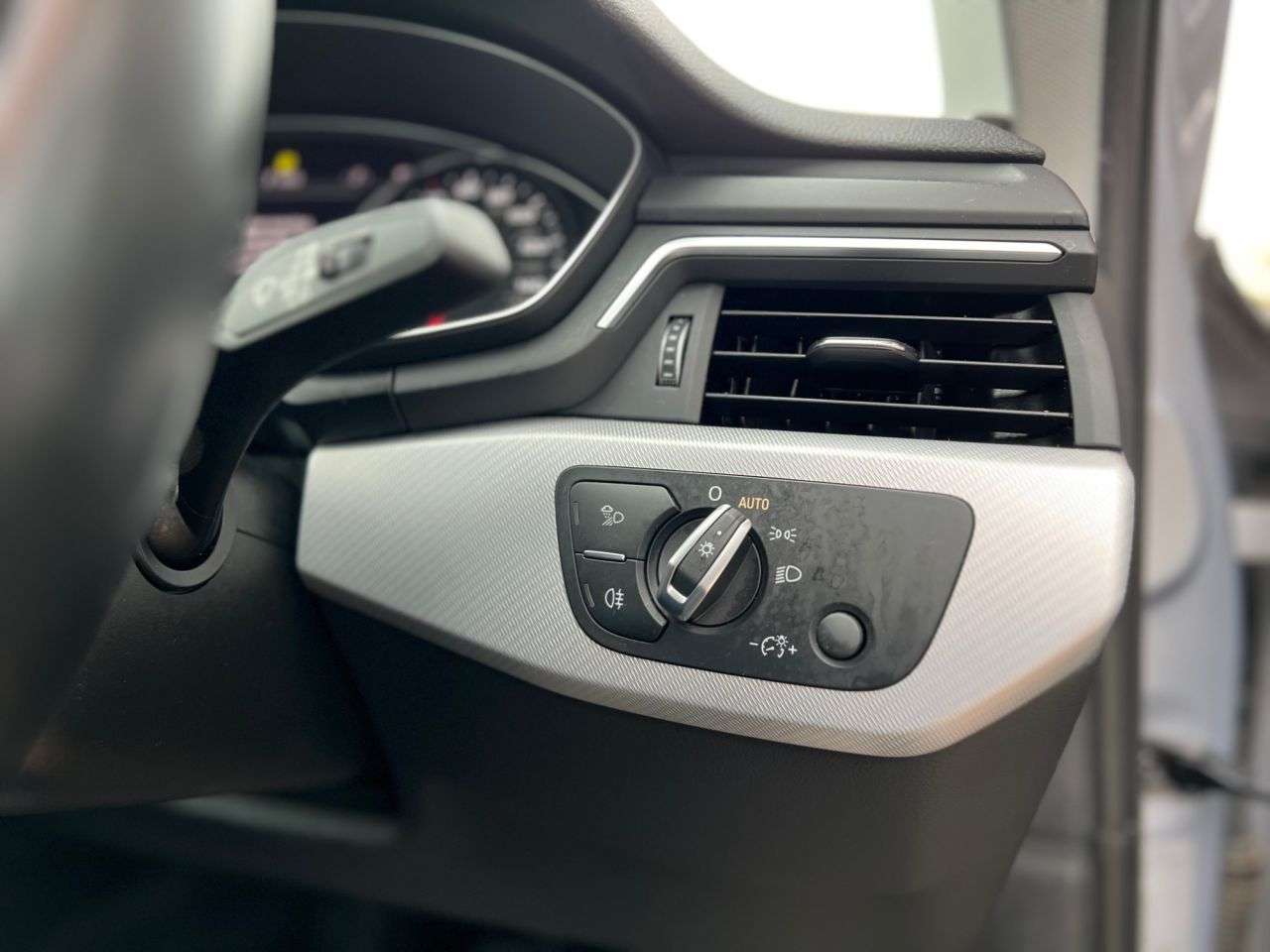 2018 AUDI A4 2018 AUDI A4