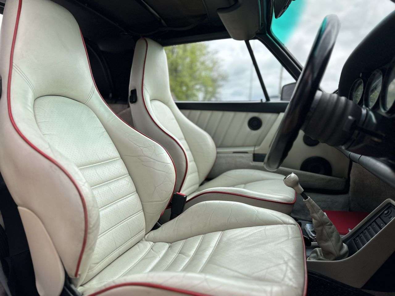 1989 PORSCHE 911 1989 PORSCHE 911