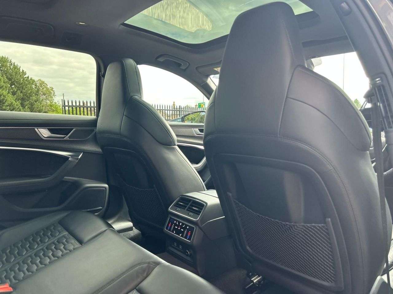 2020 AUDI RS6 AVANT 2020 AUDI RS6 AVANT