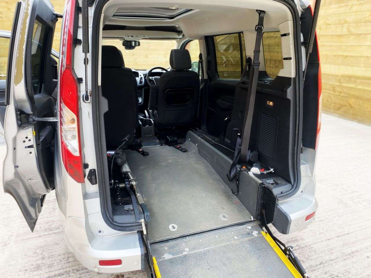 2016 FORD TOURNEO CONNECT 2016 FORD TOURNEO CONNECT