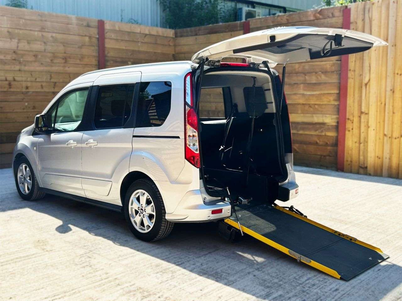 2016 FORD TOURNEO CONNECT 2016 FORD TOURNEO CONNECT